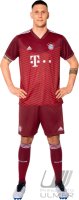 Fussball 1. Bundesliga Saison 21/22: Niklas Suele (FC Bayern Muenchen)