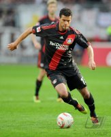 Fussball: 1. Bundesliga Saison 2010/2011: Leverkusen, BALLACK am Ball