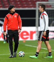 Fussball Training Deutsche Nationalmannschaft: Trainer Joachim Loew (Deutschland)