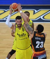 Barmer 2. Basketball Bundesliga  18/19: Tigers Tuebingen - Niners Chemnitz