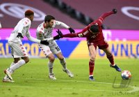 Fussball 1. Bundesliga Saison 21/22: FC Bayern Muenchen - 1. FSV Mainz 05