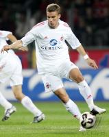 Fussball 1. Bundesliga: Koeln, PODOLSKI Einzelaktion am Ball