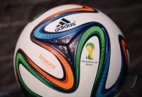 FUSSBALL International  FIFA WM Ball 2014