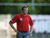 Fussball Oberliga  Baden Wuerttemberg 2010/2011 : Trainer Lothar Mattner (SSV Reutlingen)