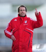 Fussball 3. Bundesliga:  Trainer Mehmet Scholl  (FC Bayern II)