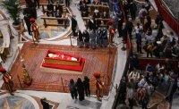 Vatikan / Rom: Trauer nach dem Tod von Papst Franziskus I.