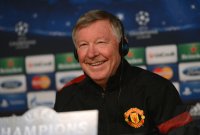 FUSSBALL INTERNATIONAL  CHL ACHTELFINALE 12/13: Trainer Sir Alex Ferguson (Manchester United FC)