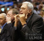 Basketball NBA  Mavericks  vs. Lakers  LA Lakers Trainer Phil Jackson