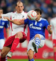Fussball: 1. Bundesliga Saison 2010/2011: FC Schalke 04 - SC Freiburg
