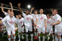 FUSSBALL  International CHL 09/10: JUBEL Arjen Robben, David Alaba, Thomas Mueller, Diego Contento, Ivica Olic (v. li., FCB)