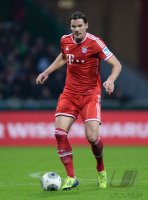 Fussball  1. Bundesliga  13/14: Daniel van Buyten (FC Bayern Muenchen)