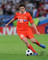 FUSSBALL EURO 2008: Schweden, Zhirkov