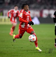 Fussball 1. Bundesliga  Saison  2025/2026  16. Spieltag FC Bayern Muenchen -  VfL Wolfsburg