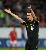 FUSSBALL NATIONALMANNSCHAFT: Schiri Thomas Einwaller