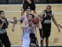 Basketball 1. Bundesliga 2011/2012:  Walter Tigers Tuebingen - FC Bayern Muenchen