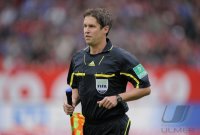 Fussball 1. Bundesliga  Saison 2010/2011:  1. FC Nuernberg - FC Schalke 04