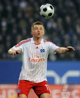 FUSSBALL 1. BUNDESLIGA: Hamburg, OLIC Einzelaktion