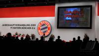 Fussball 1. Bundesliga : Jahreshauptversammlung FC Bayern Muenchen