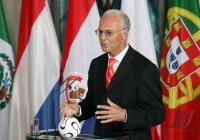 Fussball WM 2006 Ehrung Bundeskanzlerin