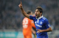 Fussball: 1. Bundesliga Saison 2010/2011: Schalke - Bremen