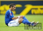FUSSBALL 1. Bundesliga: S04, ALTINTOP am Boden