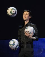 FUSSBALL INTERNATIONAL:   61. FIFA  Kongress in Zuerich 2011  Jongleur Alan Sulc
