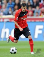 Fussball 1. Bundesliga: Leverkusen, BARNETTA Einzelaktion