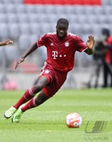 Fussball 1. Bundesliga Saison 21/22: Teampraesentation FC Bayern Muenchen