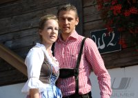 FUSSBALL 1. BUNDESLIGA: Torwart Hans Joerg Butt mit Frau Katja (FC Bayern Muenchen)