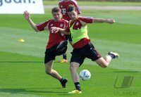 Fussball 1. Bundesliga 11/12: FC Bayern Muenchen Training in Doha