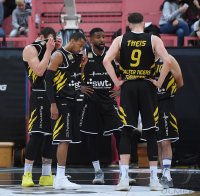 Basketball 1. Bundesliga 17/18 Hauptrunde: Walter Tigers Tuebingen - Eisbaeren Bremerhaven