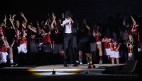 FUSSBALL SERIE A Meister 2011  AC Mailand:  Kevin Prince Boateng  zeigt den Moonwalk von Michael Jackson