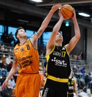 Basketball 2. Bundesliga 2021/2022: wiha Panthers Schwenningen - Tigers Tuebingen