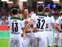 Fussball DFB Pokal 1. Runde 21/22: 1. FC Kaiserslautern - Borussia Moenchengladbach