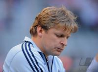 FUSSBALL 1. BUNDESLIGA:  FC Schalke Trainer Youri Mulder