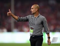 Fussball; Audi Football Summit Beijing; FC Bayern Muenchen - FC Valencia