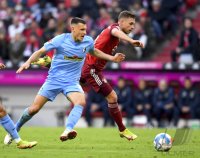 Fussball 1. Bundesliga Saison 21/22: FC Bayern Muenchen -  SC Freiburg