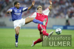 Fussball Pokal Finale: Schalke - Bayern, Zweikampf