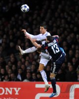 Fussball CHL  Saison 2010/2011: Olympic Lyon  - Real Madrid