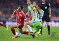 Fussball 1. Bundesliga Saison 17/18: FC Bayern Muenchen - VfL Wolfsburg