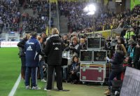 Fussball 1. Bundesliga, Saison 2011/2012: Trainer Juergen Klopp (li, Borussia Dortmund) mit Trainer Huub Stevens (FC Schalke 04)