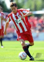 FUSSBALL, 1. BUNDESLIGA, SAISON 2010/2010: FC Bayern: KNASSMUELLER Einzelaktion