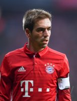 Fussball DFB Pokal 2. Runde 16/17: FC Bayern Muenchen - FC Augsburg