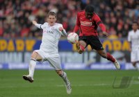 Fussball 1. Bundesliga  Saison 2010/2011:  SC Freiburg - FC Bayern Muenchen