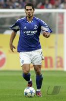 Fussball 1. Bundesliga: Schalke 04 - FSV Mainz 05 Einzelaktion am Ball