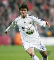 Fussball, Champions League: Real, HIGUAIN