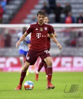 Fussball 1. Bundesliga Saison 21/22: FC Bayern Muenchen -  Hertha BSC Berlin