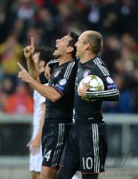 Fussball CHL&Acirc;&nbsp; Saison 12/13:  JUBEL Claudio Pizarro (FC Bayern Muenchen)