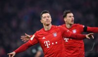 Fussball 1. Bundesliga Saison 19/20: FC Bayern Muenchen -  FC Schalke 04