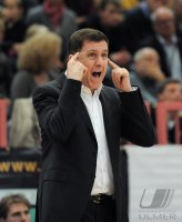 Basketball 1. Bundesliga 2011/2012:  Walter Tigers Tuebingen - Fraport Skyliners Frankfurt